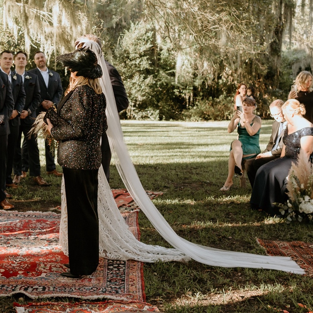 Minimalist Cathedral Wedding Veil